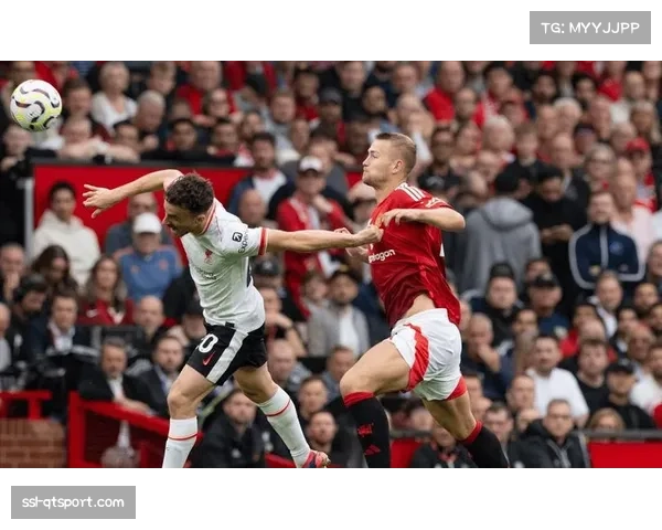 英超积分榜乱局解析:中游球队崛起与传统强队困境 英超积分榜乱局解析:中游球队崛起与传统强队困境