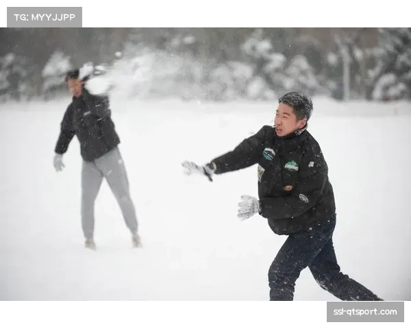滑雪教练蒋鹏的行程本，记录“职业追雪人”的忙碌冬季